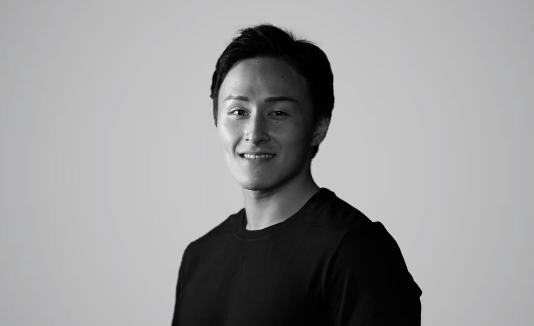 スタッフ・都築 優里（画像）